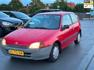 Toyota Starlet 1.3-16V XLi GTSi Automaat Dakraam Zeer Nette Auto Rijdt Top