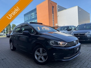 Volkswagen Golf Sportsvan Highline 1.6 TDI | Lage km | Pano