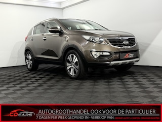 Kia Sportage 2.0 Plus Pack Half leder, Camera, Navi, Keyless start, Clima, Cruise control, Lichtmetalen velgen, Bluetooth, Mistlamp