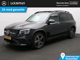 Mercedes-Benz GLB 180 Business Solution AMG 7p. 7 Persoons | Premium Plus | AMG Line | Night Pakket | Panorama Schuif-Kanteldak. Inclusief 24 maanden Mercedes-Benz Certified garantie voor Europa.
