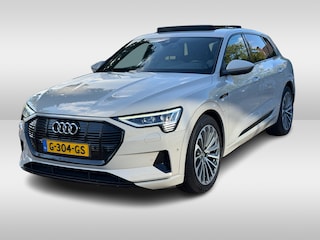 Audi e-Tron 55 quattro advanced 95 kWh / SoH 93% / Panoramadak / 360Camera / B&O / Luchtvering / Matrix LED / 21'' / CarPlay / Stoelverwarming / Dodehoek / DAB / ACC