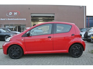 Toyota Aygo 1.0-12V Now airco inruil mogelijk nap