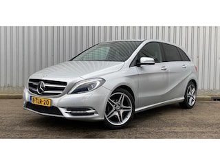 Mercedes-Benz B-klasse 180 Ambition | Leder | AMG | 2 x PDC | Xenon