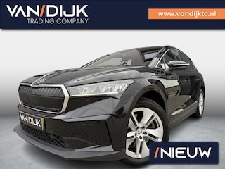 Skoda Enyaq iV 80 ✓SOH 90.4% ✓Warmtepomp ✓Full LED ✓Sfeerverlichting ✓Navigatie ✓Camera ✓BLIS ✓Stuur- Stoelverwarming ✓Adapt. Cruise ✓Lichtmetaal 19" ✓Parkeersensoren