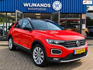 Volkswagen T-Roc 2.0 TSI 4Motion Sport Trekhaak Panoramadak