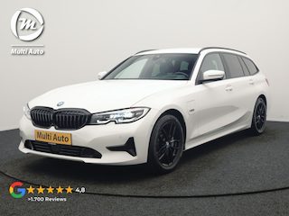 BMW 3-serie Touring 330e Sportline PHEV 293pk | Trekhaak Af Fabriek | Adaptive Cruise | Head Up | 360 Camera | Lederen Sportstoelen Verwarmd | BLIS | Apple Carplay | Navigatie | DAB | Plug In Hybrid |