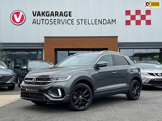 Volkswagen T-Roc 1.5 TSI 150pk R-Line|IQ LIGHT|Keyless|Winterpakket|Elektr Kofferklep|Virtual|ACC