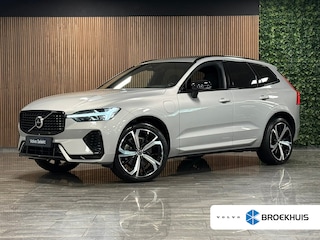 Volvo XC60 T6 AWD Recharge Plus Dark | Trekhaak | Harman Kardon | Adaptieve Cruise Control | Stoelverwarming voor+achter | Stuurwielverwarming | Full LED Meesturende koplampen | Parkeercamera | Pilot Assist | BLIS Dode Hoek Detectie | Standkachel met Volvo On Call App | Elektrische voorstoelen geheugen | R-Design Contour stoelen met wit stiksel en bies | Zitting verlenging voorstoelen | Schuifdak | 21 Inch | Google Infotainment | Keyless Drive | Parkeersensoren voor+achter | Elektrisch bedienbare achterklep | DAB Radio | Apple Carplay/Android Auto | Draadloos telefoon opladen | Volvo On Call met mobiele App functie | Silver Dawn Metallic |