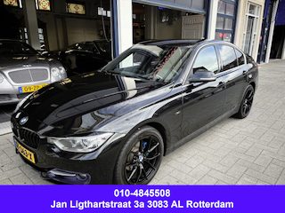 BMW 320i Executive SPORT/CLIMA/NAVI/CRUISE