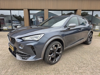 Cupra Formentor 1.4 e-Hybride VZ Performance 245 PK | SOH 93% | Trekhaak | Navi | Stoelverwarming | Kuipstoelen | 19 inch