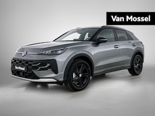 Volkswagen T-Roc 1.5 eTsi Style First Edition 116 PK Automaat | Panoramaschuif-kanteldak | Black style | Navigatie | Apple Carplay draadloos | Android Auto draadloos | IQ Lights | Camera | Ruiten getint | 18" Lichtmetalen velgen | Climate control | Adaptive cruise control | Achterklep elektrisch |