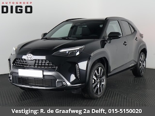 Toyota Yaris Cross 1.5 Hybrid 130 Launch Edition | Stuur- & Stoelverwarming | Panoramadak | Dodehoek detectie | Parkeersensoren | Navigatie | Elektrische kofferbak | HUD |