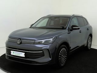 Volkswagen Tiguan 1.5 eHybrid Life Edition | SoH 100% | Trekhaak | 360 camera | Adaptieve demping | Keyless | Adaptieve cruise control | Dodehoekdetectie | Stoel- en stuurwielverwarming |