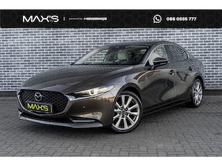 Mazda 3 2.0 e-SkyActiv-X M Hybrid 180 Luxury | Wit Lederen Bekleding | Head-up Display | 360 Graden Camera | Parkeersensoren | Lichtmetalen Velgen 18 inch | Keyless Entry | Stoelverwarming | LED Koplampen | Cruise Control Adaptief | Dodehoekdetectie | Navigatie | Apple Carplay | Android Auto