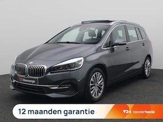 BMW 2-serie Tourer 218i 7p. High Executive Edition 136PK Aut. Panoramadak, Trekhaak, Keyless, Achteruitrijcamera, Head-Up Display, 17" LM Velgen, Leder