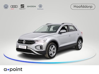 Volkswagen T-Roc 1.5 TSI Life 75 Edition 150 pk Automaat | Navigatie | Trekhaak | Parkeersensoren (Park assist) | Achteruitrijcamera | Adaptieve cruise control | Lane assist | Apple carplay / Android auto |