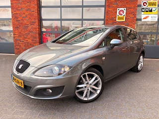 Seat Leon 1.2 TSI COPA BNS | Xenon | LED | Leer | 18 inch lichtmetalen velgen