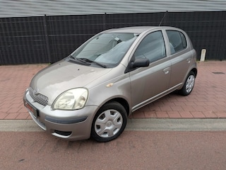 Toyota Yaris 1.3 VVT-i Idols 1 ste eig Nap