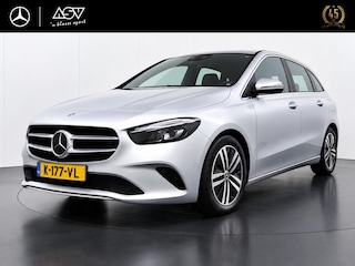 Mercedes-Benz B-klasse 180 Business Solution Luxury | Trekhaak Wegklapbaar |