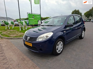 Dacia Sandero 1.2 Lauréate / APK september 2027
