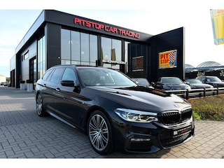 BMW 5-serie Touring 530i High Executive, Pano, Head-Up, Leder, CarPlay, Carbonschwarz