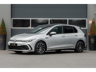 Volkswagen Golf 1.5 eTSI R-Line | Pano | DAB | HUD | Camera