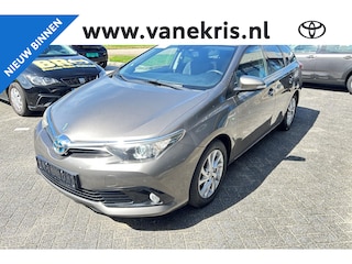 Toyota Auris 1.8 Hybrid Dynamic, Trekhaak