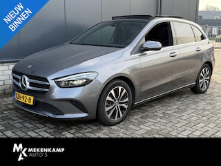 Mercedes-Benz B-klasse 250 e 17"/Leder/Panoramadak/Matrix LED/Keyless/Stoelverwarming/Sfeerverlichting/Camera/PDC v+a/