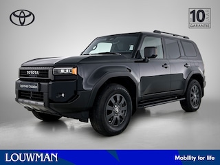 Toyota Land Cruiser 2.8 D-4D Professional | Grijs Kenteken | Lederen bekleding | Stoel+stuurverwarming | Stoelventilatie | 360 Camera | Elektrische achterklep |