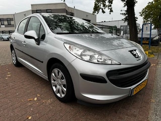 Peugeot 207 1.4 VTi 5deurs X-line Airco APK 09-2027..