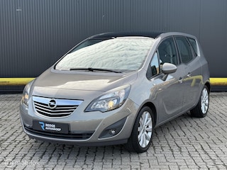 Opel Meriva 1.4 Turbo Cosmo PANORAMADAK | TREKHAAK