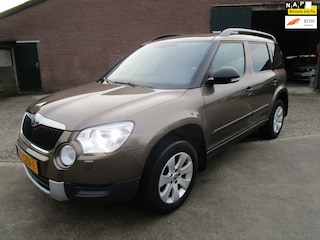 Skoda Yeti 1.2 TSI Comfort airco nieuwe motor nieuwstaat lm