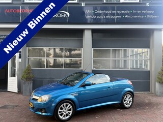 Opel Tigra TwinTop 1.8-16V Cosmo Bj 2004 Km 126.000 Airco,14Inch Nap 2e eigenaar