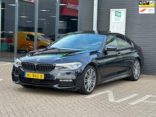 BMW 530i High Executive/PANO-DAK/LEDER/CAMERA/NL-AUTO NAP!!