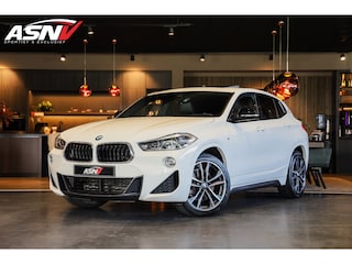 BMW X2 SDrive20i High Executive, 192 PK, Pano/Dak, M/Sports/Pakket, Sportstoelen/Leder, Head/Up, Camera, Keyless, 80DKM!!
