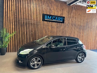 Peugeot 208 1.4 VTi Griffe Airco, Led, Leder