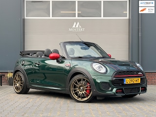 Mini Mini/Clubman/Cabrio Cabrio 2.0/231pk Chili|JCW uitlaat|Automaat|Cabrio|Stoelverw.|OZ Racing|H&K|Camera|Carplay|18"LMV