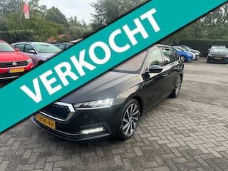 Skoda Octavia Combi 1.0 e-TSI Business Edition Plus , automaat , pdc voor en achter , navigatie