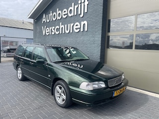 Volvo V70 2.5 Luxury-Line lage km stand