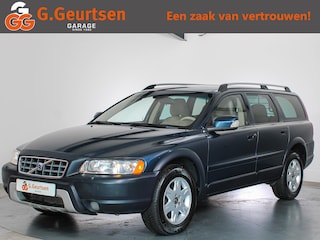 Volvo XC70 2.5 T Xenon, Schuifdak, Cruise Control, Trekhaak, Android Auto,