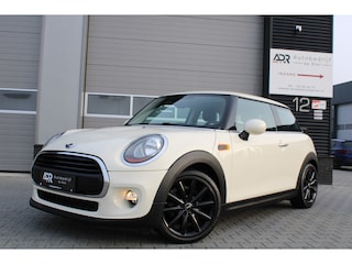 Mini Mini 3-Deurs 1.2 102PK|PDC ACHTER/17''|NAVI|STOELVER|PIPPERWHITE