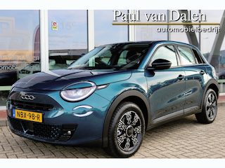 Fiat 600 1.2 Hybrid 145PK URBAN Navi | Keyless | Camera | Clima | Carplay/Android | Pdc v+a | 17 Inch Lm | Led |