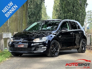 Volkswagen Golf 1.0 TSI Connected Series Apple Carplay
