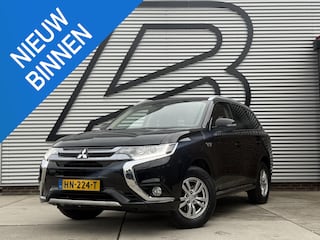 Mitsubishi Outlander 2.0 PHEV Business Edition 1e Eigenaar|Camera|Cruise|Trekhaak|Clima|Navi|N.A.P|APK tot 01-2027