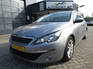 Peugeot 308 SW 1.6 BlueHDI Blue Lease Executive Pack Lederen bekleding/ PDC/NAV/PANO/STOELVERW.