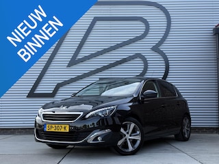 Peugeot 308 1.2 PureTech Blue Lease Premium Pano|Clima|Cruise|Trekhaak|PDC|Elek ramen|Lm velgen|D-riem vv in 2024|APK tot 09-2027