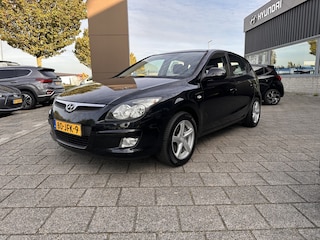 Hyundai i30 1.6i Dynamic*RIJKLAARPRIJS*