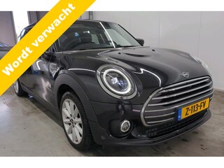 Mini Clubman 1.5 Cooper Automaat Business Edition NL Auto Clima Camera Stoelverwarming Navigatie Sportstoelen  Extra Getint Glas Parkeersensoren Led Koplampen