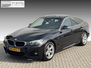 BMW 3-serie GT 320i Corporate Lease High Executive NL-AUTO | PANODAK | 360 CAMERA | LEDER