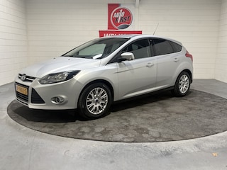 Ford Focus 1.6 TI-VCT Titanium, Lage km stand, Volledig onderhouden, Cruise, Clima, Navi, Bluetooth, Prijs incl. apk, beurt en 3 mnd garantie